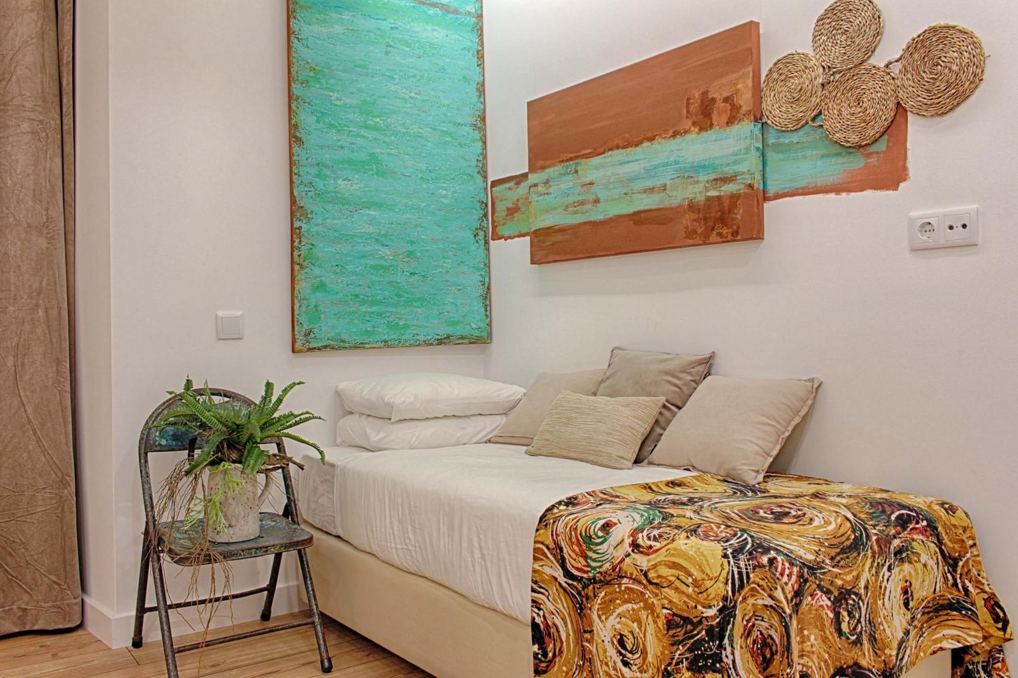 Guesthouse By Trip2Portugal ลิสบอน ภายนอก รูปภาพ